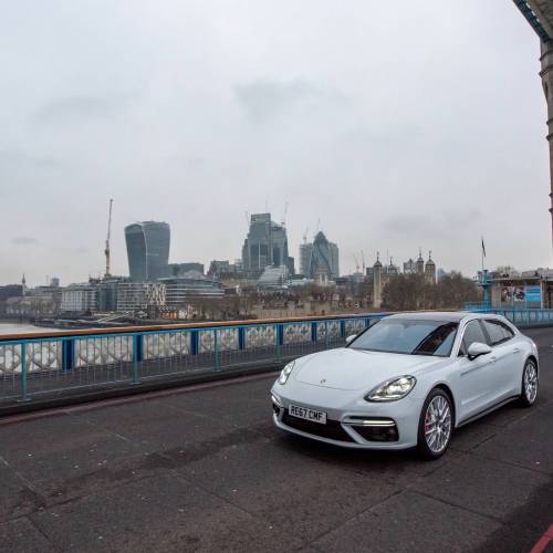 El Panamera Sport Turismo en la fiebre del oro