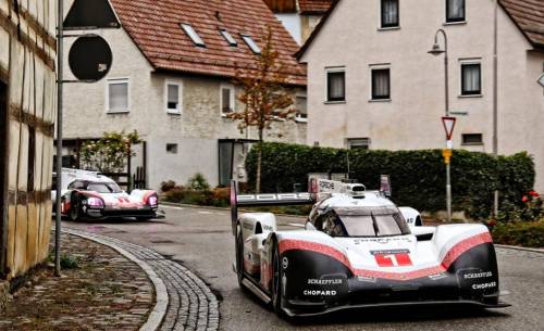  Zuffenhausen, destino final: el Porsche 919 Hybrid rueda desde Weissach hasta el Museo Porsche