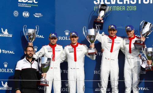 Debut perfecto: doblete para el nuevo Porsche 911 RSR en Silverstone