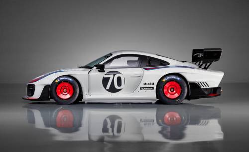 Estreno mundial: Nueva versión exclusiva del Porsche 935