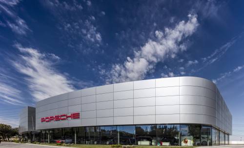 Fernando Guerra fotografía las instalaciones de Porsche Ibérica