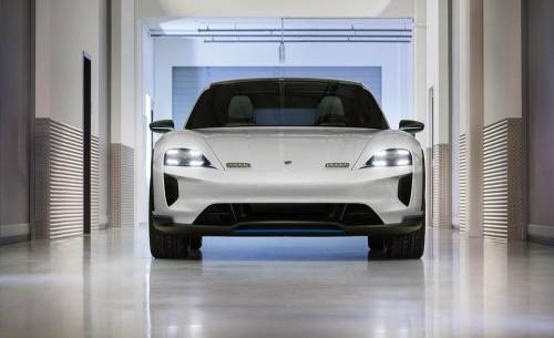 Mission E Cross Turismo