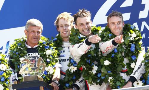 Del puesto 54º al 1º: el Porsche 919 Hybrid gana en Le Mans