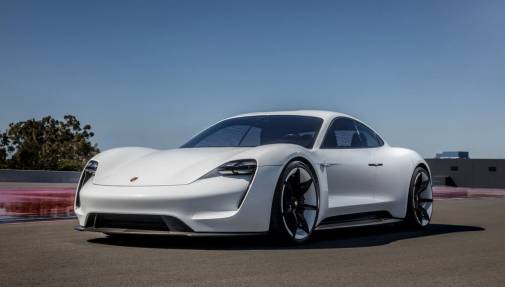 Mission E: El primer deportivo eléctrico de Porsche se llamará Taycan